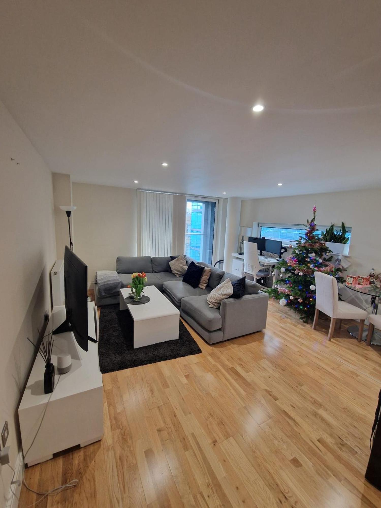 Alloggio in famiglia Double And Private Bathroom In Shared